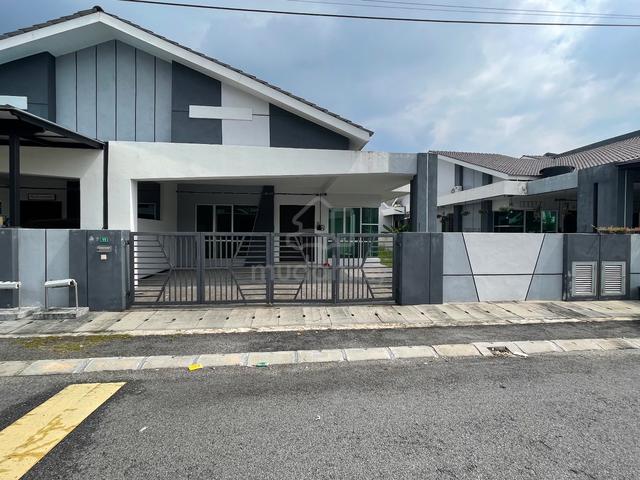 Single Storey Semi D at Tmn Klebang Delima Ipoh 1