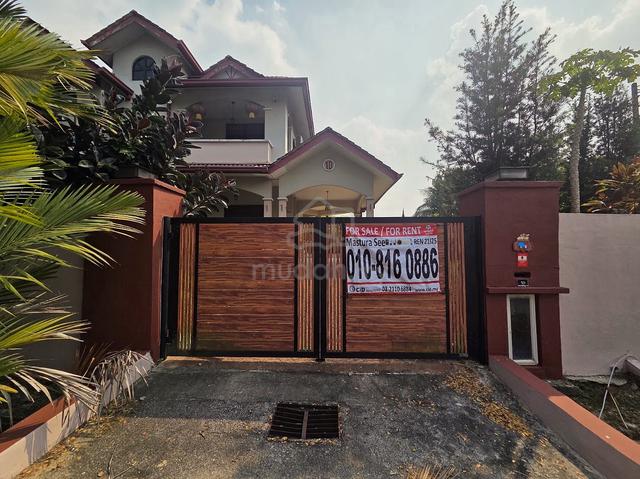 Charming bungalow for sale at Saujana Akasia, Sg Buloh 1