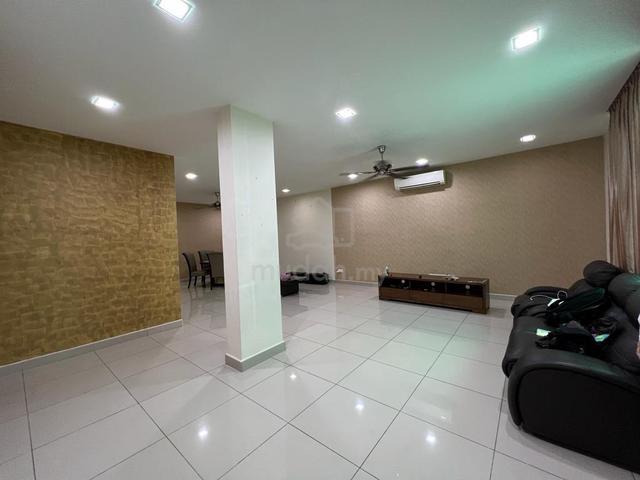 Taman Seri Austin @ Renovated Double Storey Terrance House 1