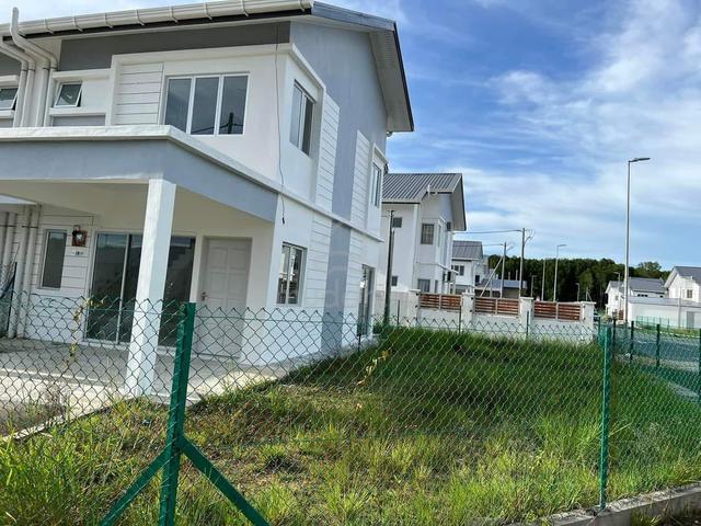 Rumah Sewa Corner Lot 1