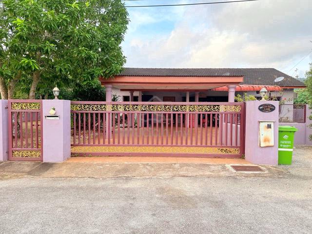 [ BAWAH HARGA PASARAN ] BANGLO  CORNERLoT KUBANG BUAYA 1