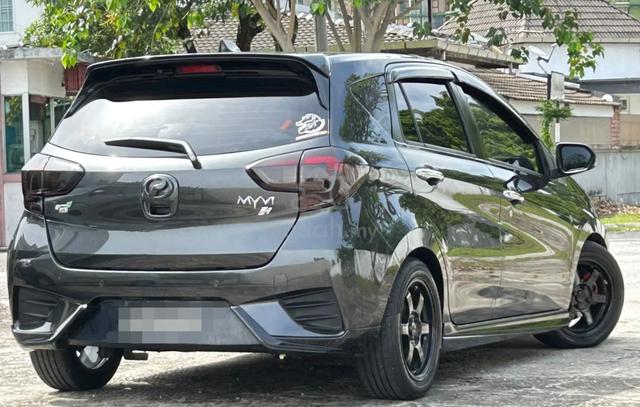 2021 Perodua MYVI 1.5 H (A)CARKING LOWMIL - 2