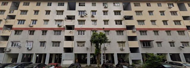 Flat PKNS Seksyen 7 Shah Alam 1