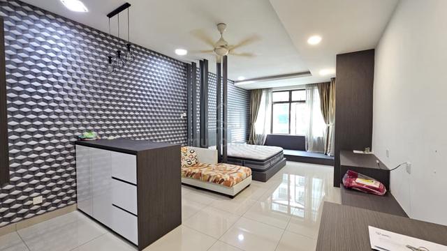 Parc Regency 1