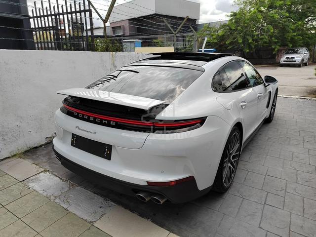 4S 2024 Porsche PANAMERA 2.9 4S Facelift 3k-Miles - 1