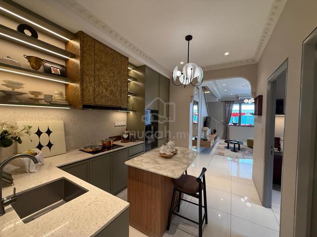 Well Renovated 2 Sty Terrace Reef of Tropics Cyberjaya Setia Near Mex 1