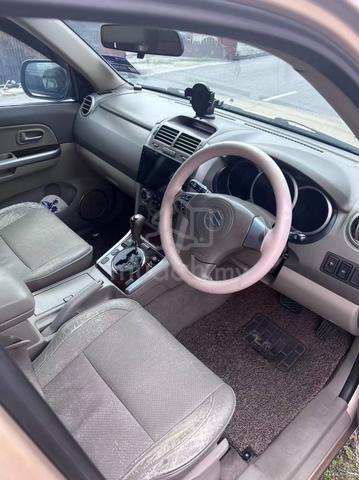 2005 Suzuki GRAND VITARA 2.0 GLX (A) - 4