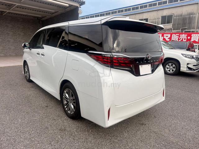2024 Toyota Alphard Z 2.5 - 4