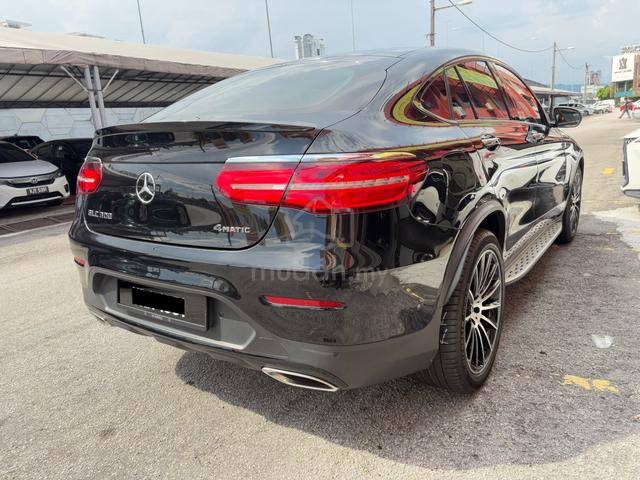 2019 Mercedes Benz GLC300 4MATIC COUPE AMG LINE - 4