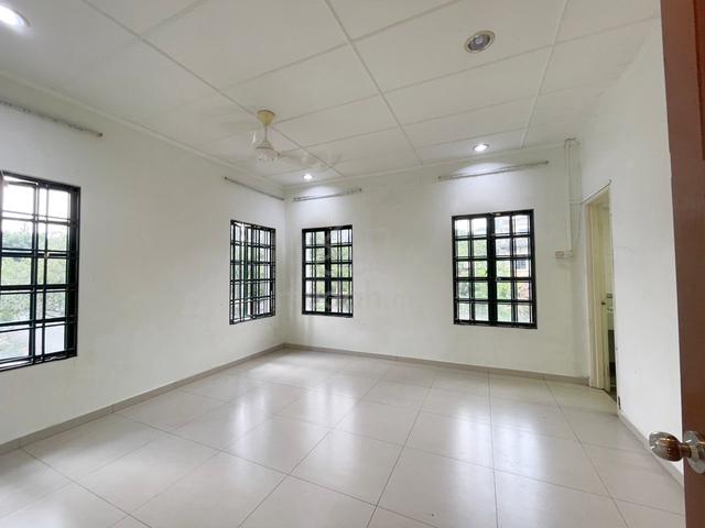 Taman Melawati, Kemensah Heights Semi-D Corner Unit 1