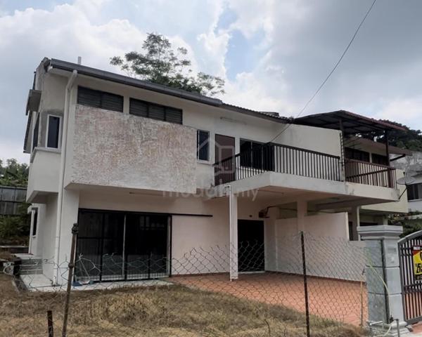 BELOW MARKET RENOVATED 2 Storey Semi D Taman Cuepacs, Cheras 1
