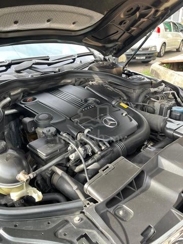 2010 Mercedes Benz E200 CGI ELEGANCE(CBU) 1.8 (A) - 4