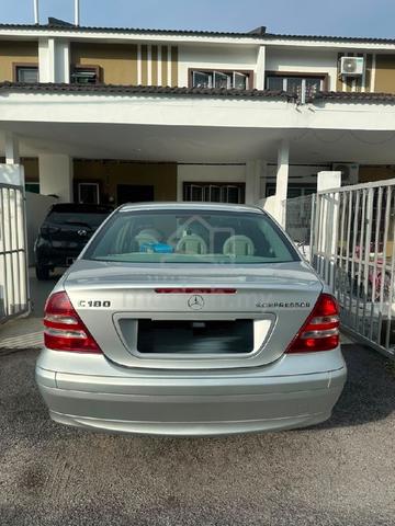 2005 Mercedes Benz C180 K (CBU) 1.8 FACELIFT (A) - 3