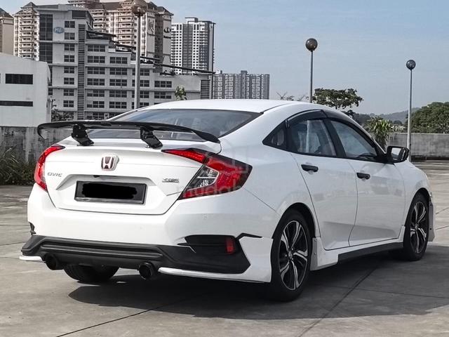 2018 Honda CIVIC 1.5 TC-PREMIUM (A) - 4