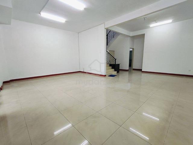 24x70 Kempas Utama Double Storey Near Setia Tropika 1