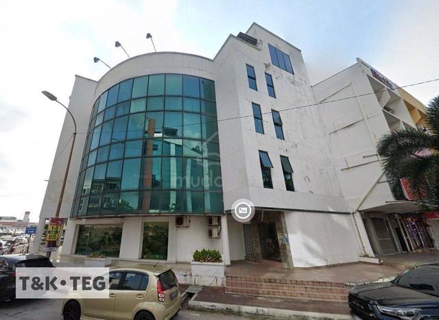 High Traffic Area Meru Klang 5 Storey Freehold Commercial Hub Building 5