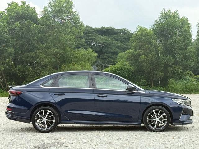 2024 Proton S70 1.5 FLAGSHIP X MY23 (A) FSR PROTON - 3