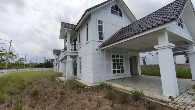 BIG Land 4908sqft Double Storey Bungalow CORNER Anjung Gapam Melaka 1