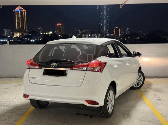 2019 Toyota YARIS 1.5 J (A) - 4