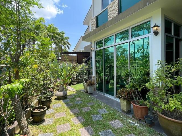 CORNER LOT : HORIZON HILL DOUBLE STOREY / NON BUMI (3,788 sqft) 1