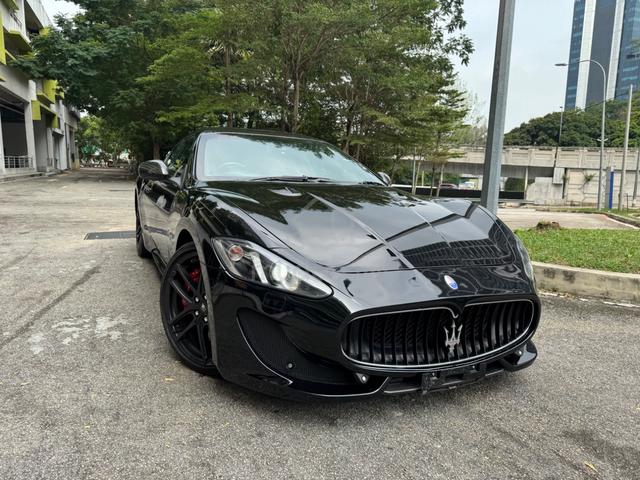 2017 Maserati GRAN TURISMO 4.7 MC STRADALE V8 (A) - 1