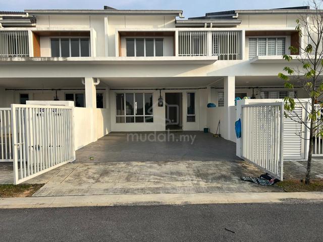 Laman Sendayan 2 sty House For Rent Murah (No Facing Hse and new unit) 1