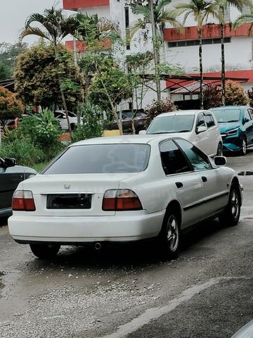 1995 Honda ACCORD 2.0 Auto - 2