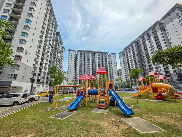 Residensi Laguna Biru 2 1