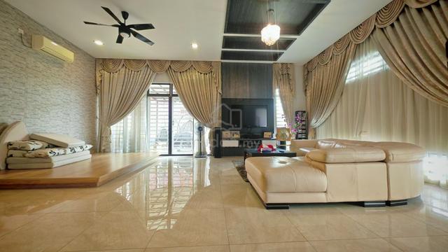 Setia Tropika@Caranday Park 2-stry Reno Cluster Endlot +20ft Land-Sale 1