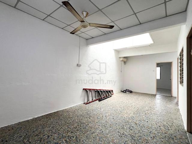 Taman Desa Jaya Single Storey Basic House, Near KTM Kepong Sentral 1