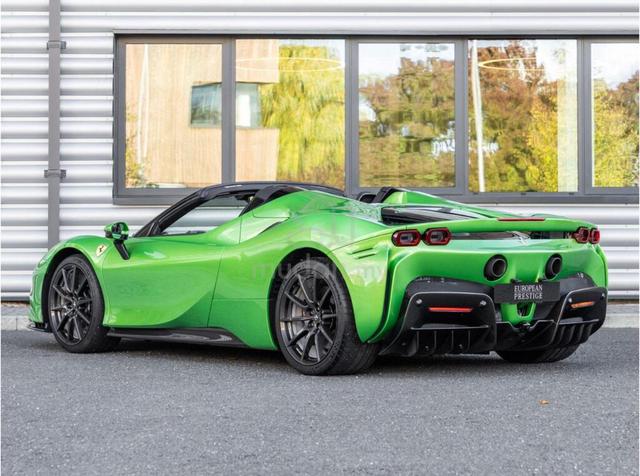 2025 Lamborghini REVUELTO 6.5 V12 FULL CARBON SPEC - 5