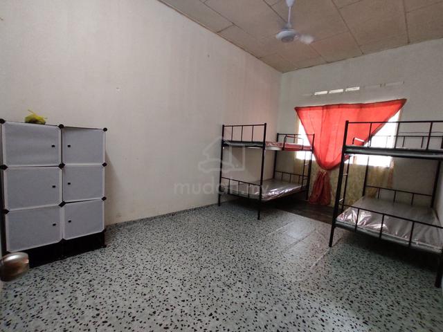 Fully Furnished Perak Kuala Kangsar Room For Rent 1