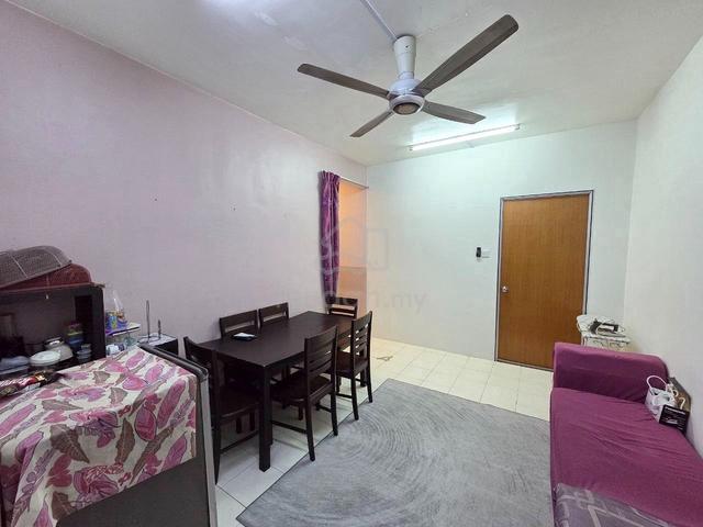 Apartment Komuter Raya 1