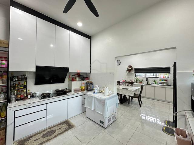 Bungalow Simpang Taiping Baru,Modern dan Cantik 1