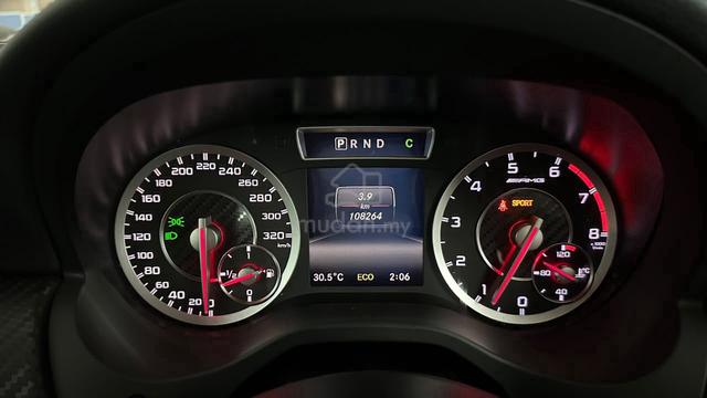 Mercedes Benz A45 2.0 AMG - 3