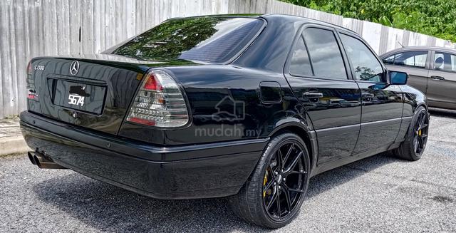 Mercedes Benz C200 CLASSIC 2.0 (A) w202 Black - 3