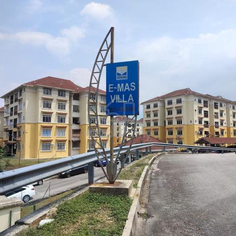E-Mas Villa 1