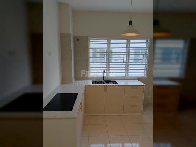 Partly Furnished Townhouse @ Kita Bayu, Cybersouth 1