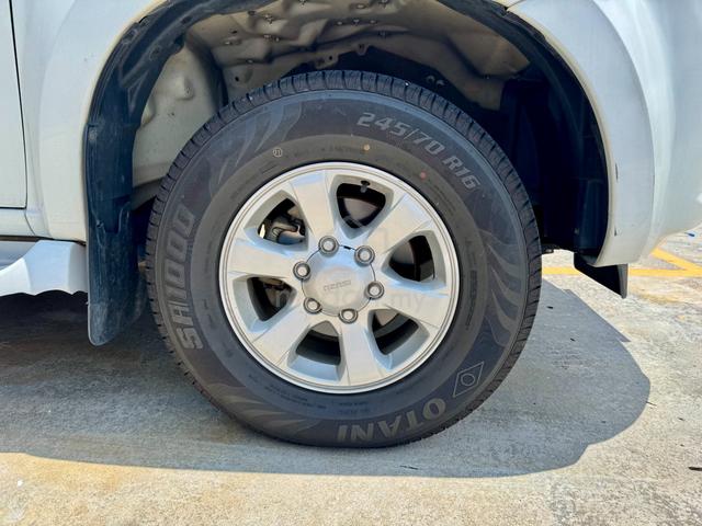 2019/20 ISUZU D-MAX 1.9 AUTO 4X4 - Roller Shutter - 5