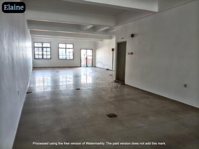 High Exposure 4- Storey Shop House- 9500sf with LIFT at Georgetown 1