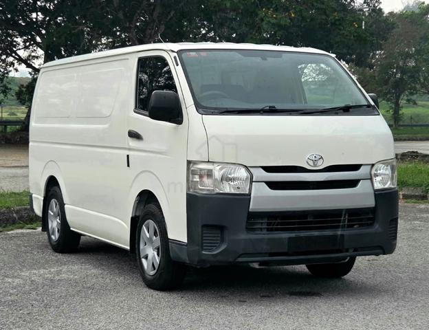 2015 Toyota HIACE 2.5 KDH202R ENHANCED (M) - 4
