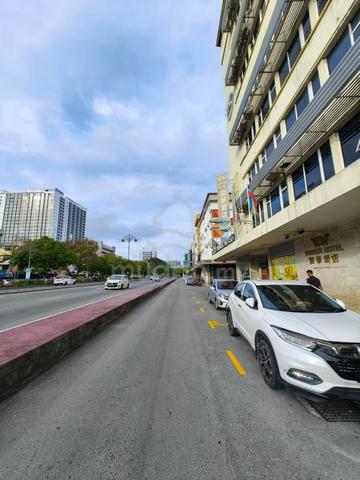 KK City Sinsuran | Facing Road | 6 Storey Hotel | 28Rooms 25bathrooms 1