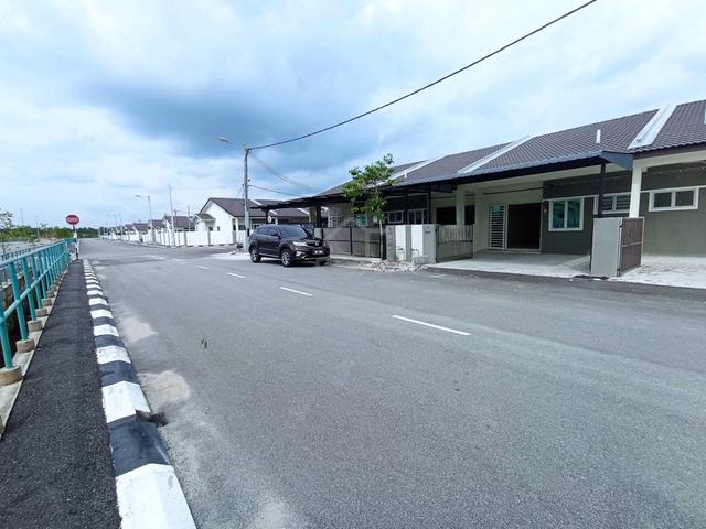 Single Storey House Facing Open Bandar Lagenda Teluk Intan Perak 1