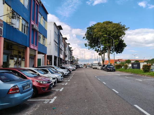 Kempas Utama 3 Storey Shoplot – 1st Floor 1