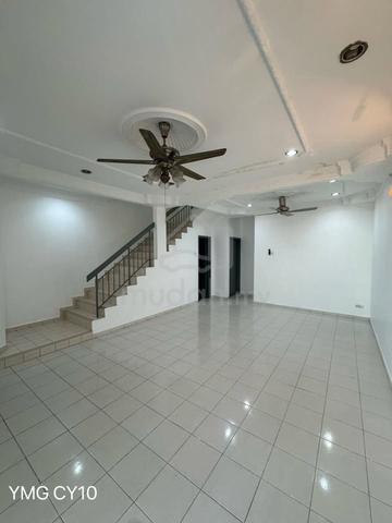 Bandar Puteri 2 Storey 18x65 Good Condition Facing Open 100% Loan 1