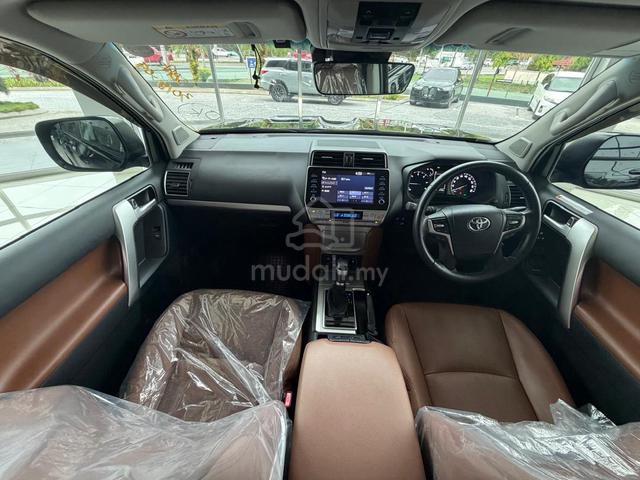 2022 Toyota PRADO 2.8D TX-L (A) 70th anniversary - 4