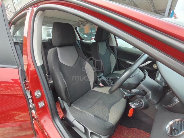 2011 Peugeot 308 1.6 THP (A) 6 SPEED - 4