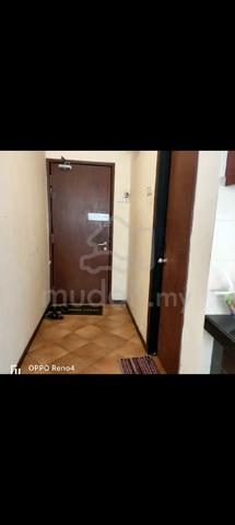 studio room 1