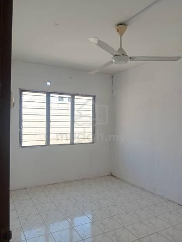 Baiduri apartment 4