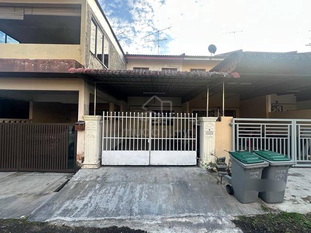 Kluang Taman Sri Permai (Batu 2) Low Cost with 3Bedroom (120% Loan) 1
